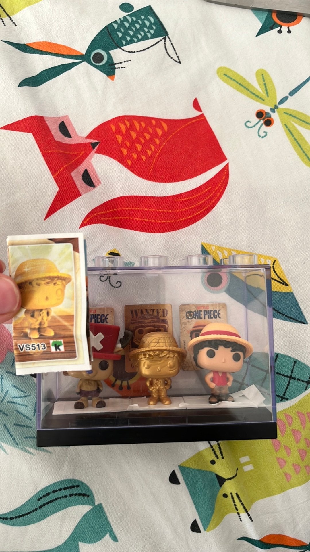 Funko pop gold monkey d VS 513 kinder joy, Collections, Enlèvement
