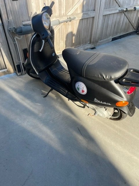 vespa et 2, Enlèvement