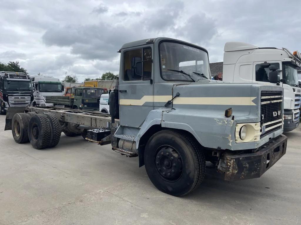 DAF 2800 *2800NAT-6X4-DUTCH REGISTRATION* (bj 1987), Autos, Camions, Argent ou Gris, Achat, Entreprise, Boîte manuelle