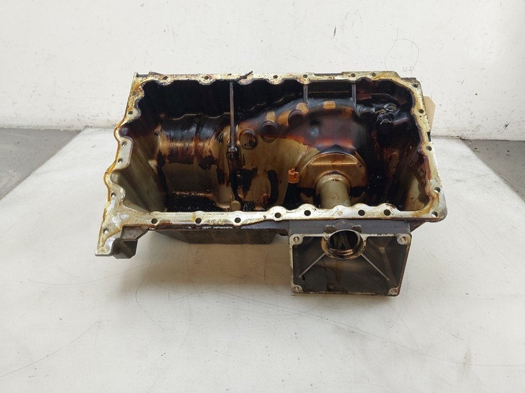 CARTERPAN BMW X3 (F25) (|11137601942|7601942|), Auto-onderdelen, Gebruikt, BMW, Petuelring 130
80809  München, DE, Bayerische Motoren Werke AG