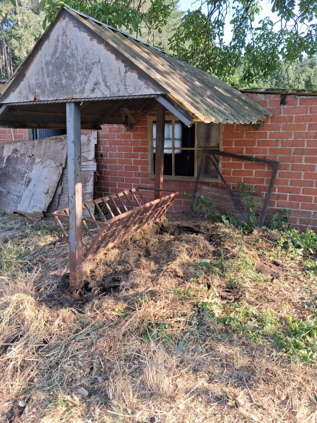 Voederbak voor schapen of geiten. Te westerlo, Ophalen, Gebruikt, Drinken en Voederen
