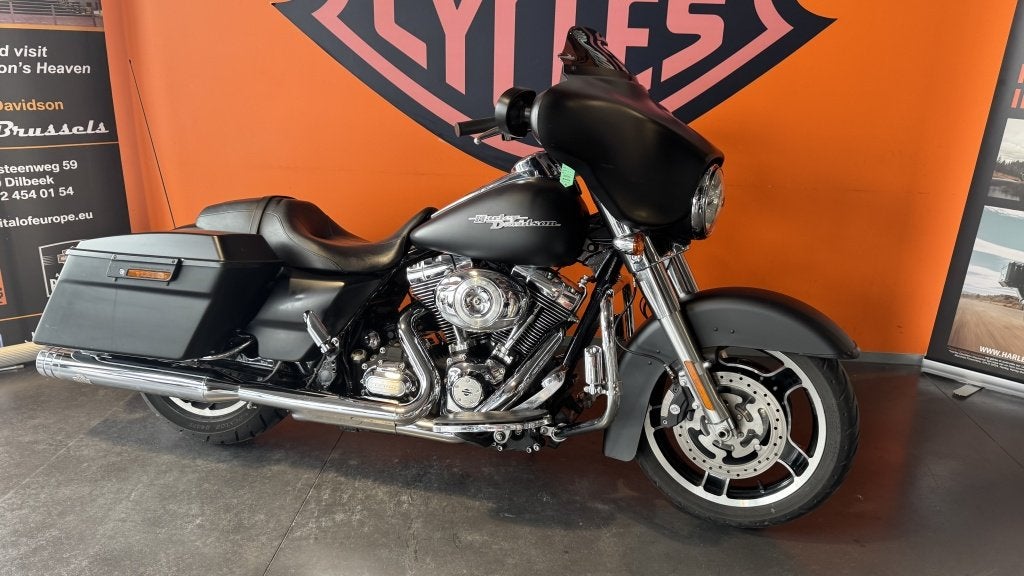 Harley-Davidson Chopper STREET GLIDE (bj 2011), 1690 cc, ABS, Overig