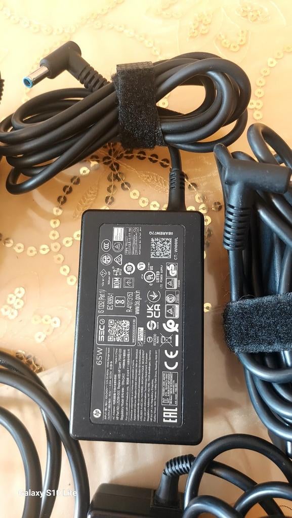 Chargeur pc hp d'origine tête bleu