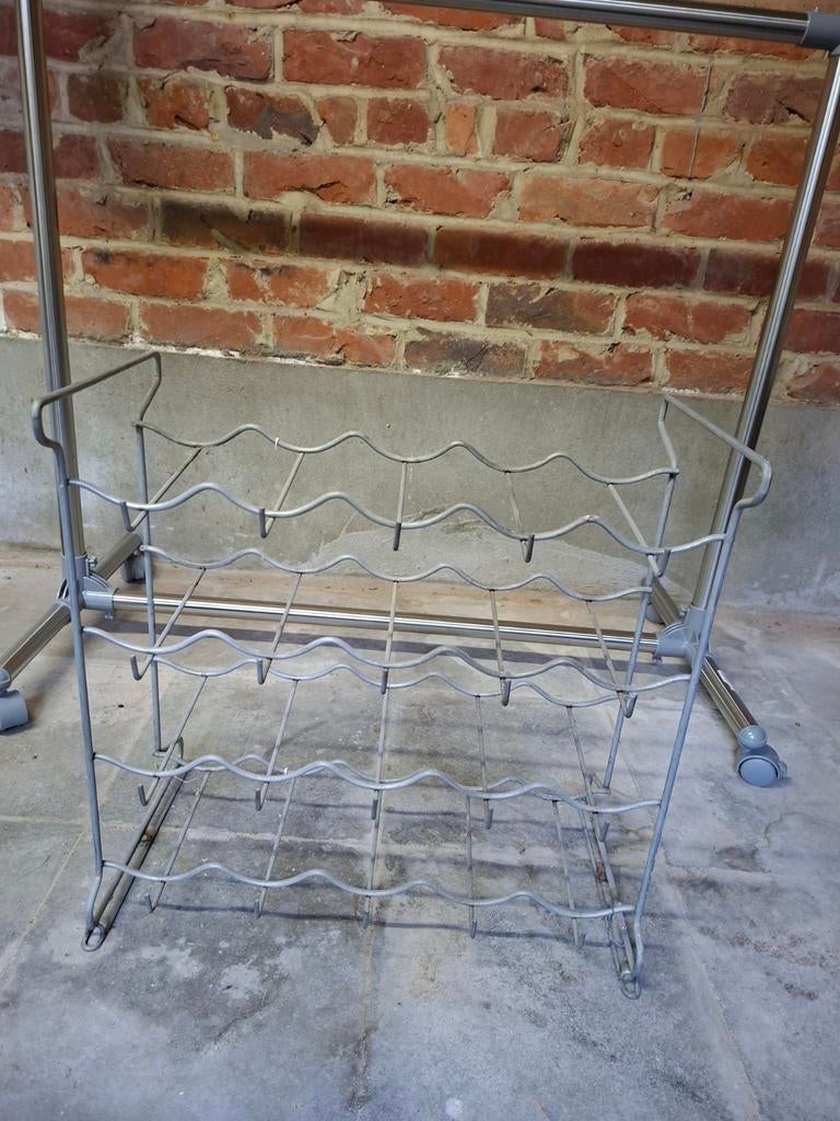 Metalen wijnrek, Ophalen