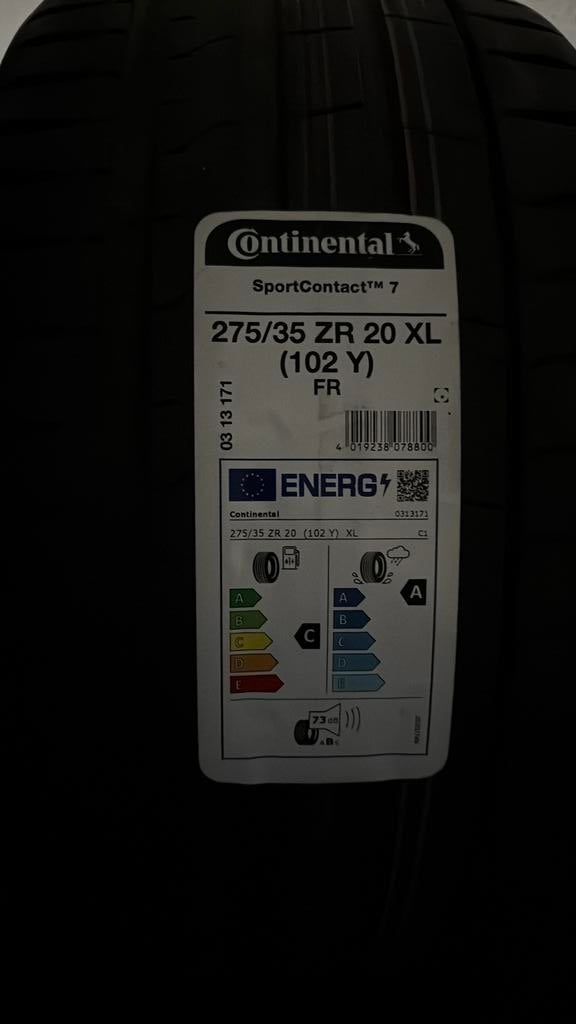 Nieuwe banden Continental 275/35ZR20 XL, Auto-onderdelen, Banden en Velgen, Ophalen, 275 mm, Nieuw, Band(en)
