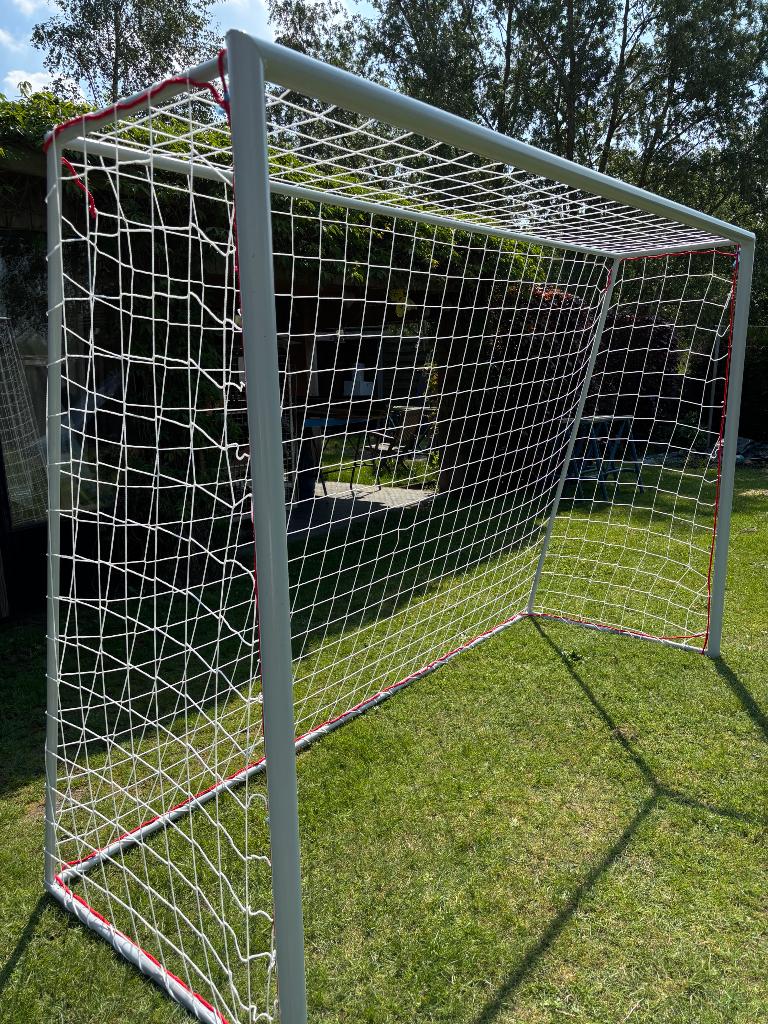 Ijzersterke professioneel voetbaldoel, Ophalen