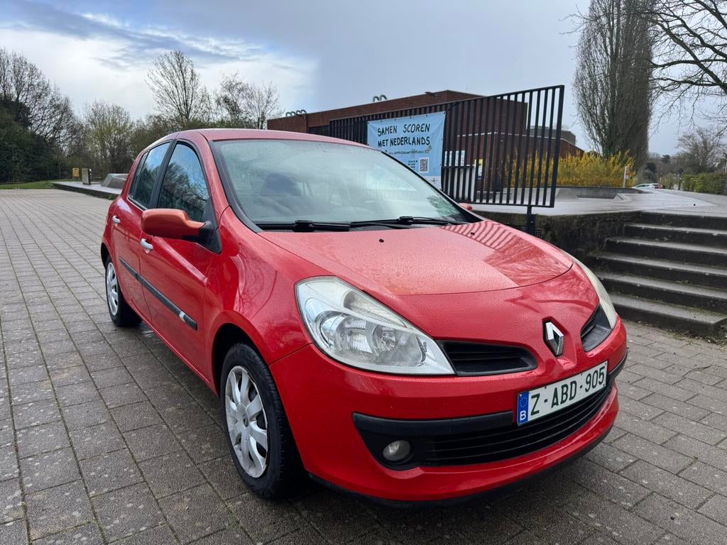 RENAULT CLIO 1.4i ESSENCE/ CLIM/ CONTROLE OK, Autos, Essai à domicile, Achat, Beige, Entreprise