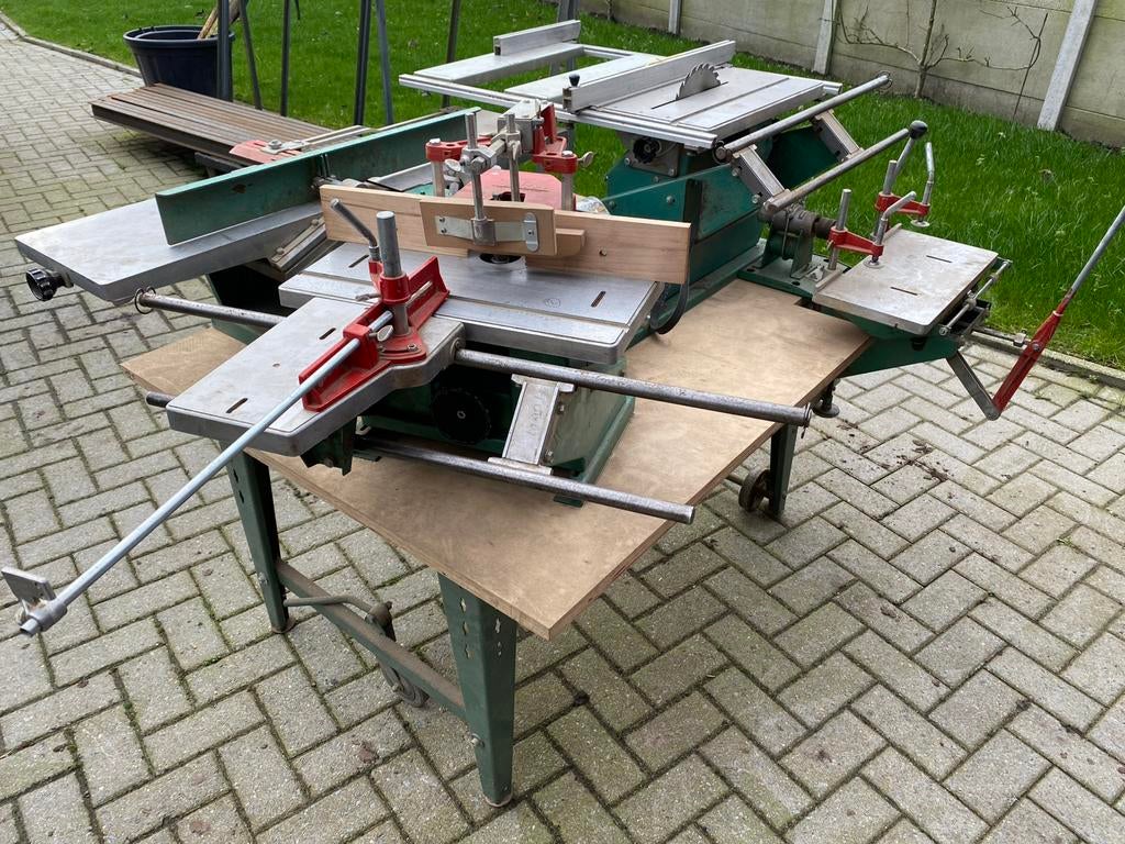 Houtbewerkingmachines, Ophalen