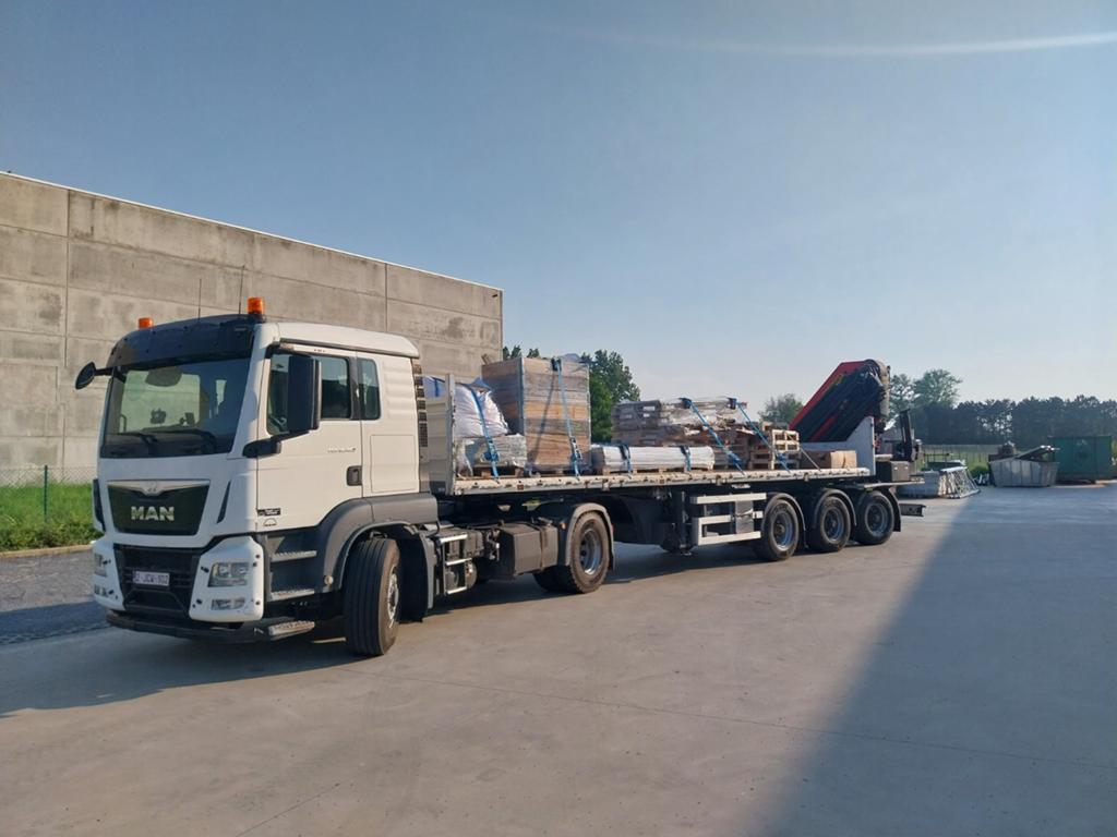 Kraanoplegger met chauffeur te huur, Offres d'emploi, Emplois | Chauffeurs
