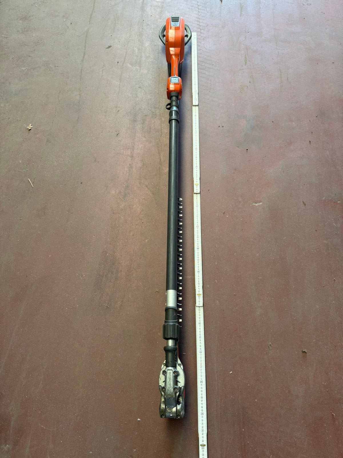 Husqvarna telescopische haagschaar 520iHT4, Ophalen, Gebruikt