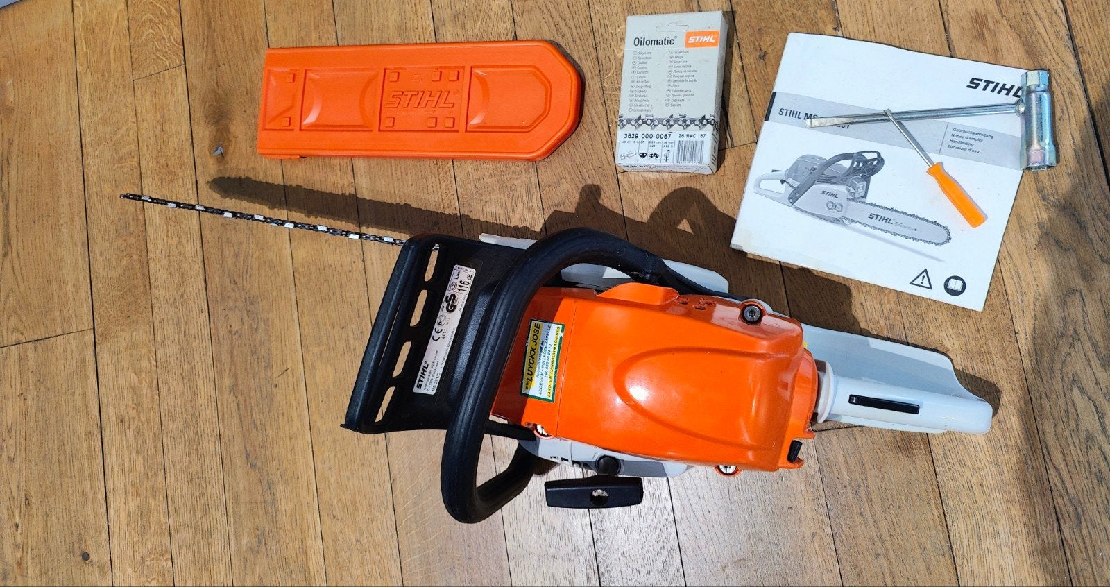 STIHL MS 271 Kettingzaag + Extra Ketting & Accessoires !, Ophalen, Zo goed als nieuw, Overige soorten, STIHL MS271