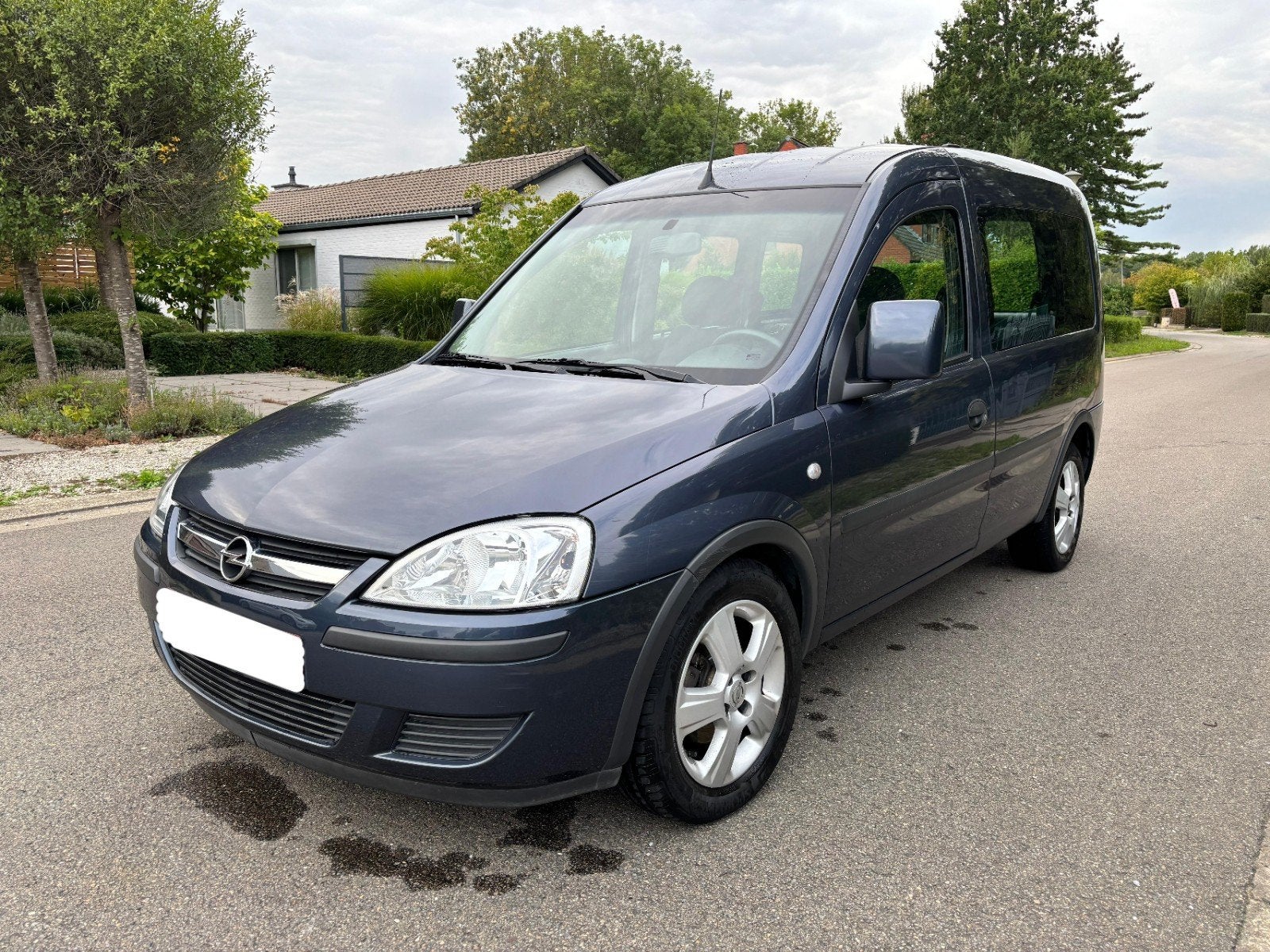 Opel Combo 1.4 Essence 76000km Airco  Prêt à immatriculé, Achat, 4 portes, Boîte manuelle, 5 places