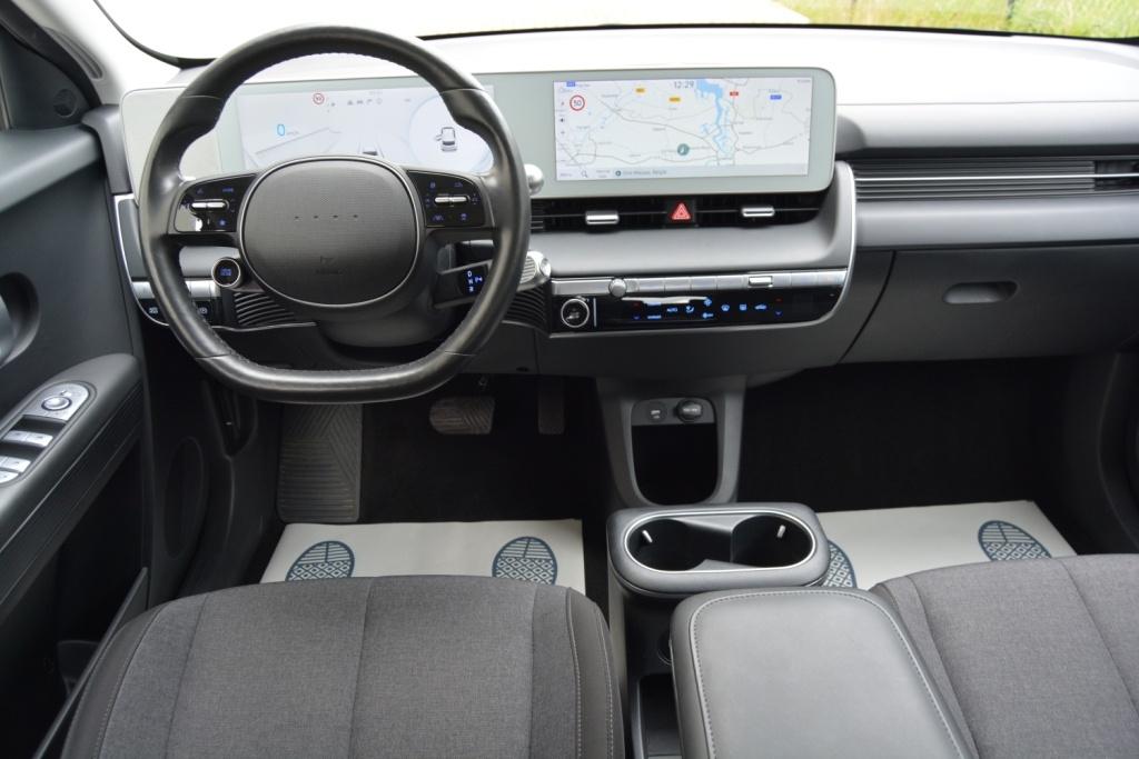 Hyundai IONIQ 5 Core Navigatie/Adaptive cruise/Apple Carplay, Stof, 5 deurs, Parkeersensor, SUV of Terreinwagen