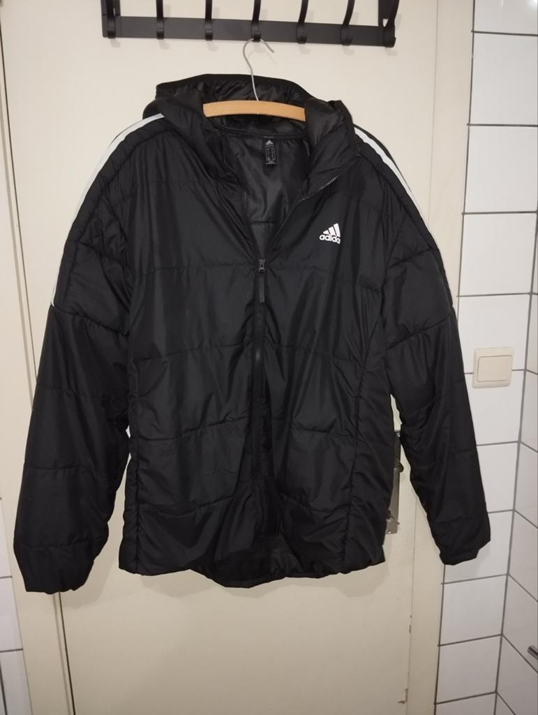Winterjas adidas, Ophalen