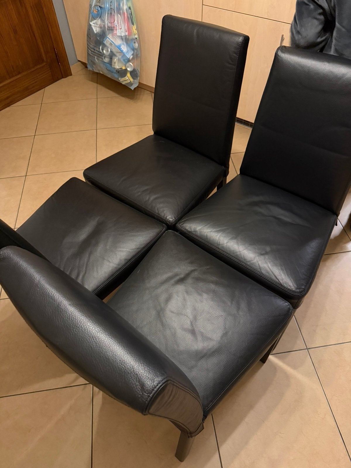 Set van 4 eetkamerstoelen, Huis en Inrichting, Fauteuils, Ophalen, Zo goed als nieuw