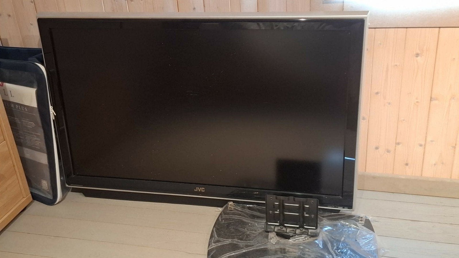 jvc 107cm tv, Ophalen