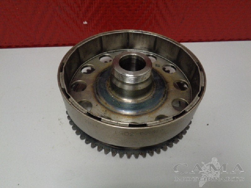 VOLANT MOTEUR Yamaha YZF R6 2006-2007 (FZF-R6 2C0), Dhr. S. di Majo, Utilisé, Info@cama-motorparts.nl, P.J. Troelstraweg 8 8
3144 CX  MAASSLUIS, NL