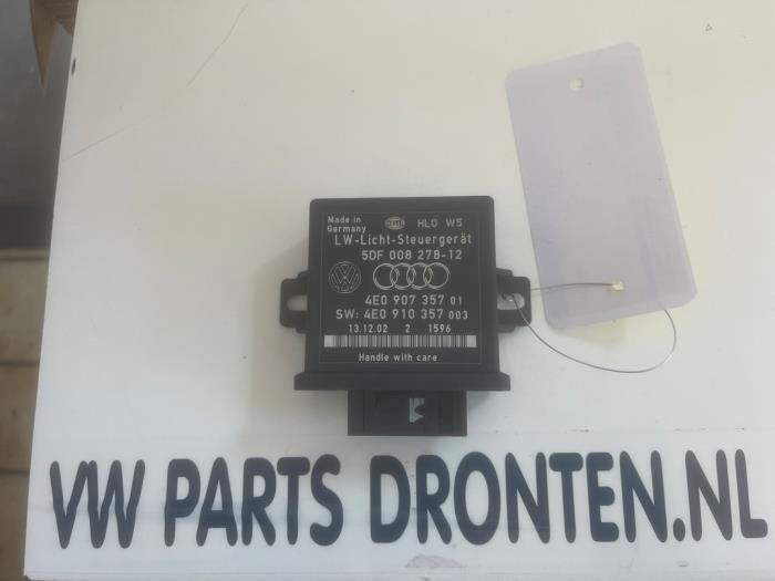 Ordinateur éclairage virage d'un Audi A8, Autos : Pièces & Accessoires, Éclairage, -, 3 mois de garantie, Audi, Utilisé