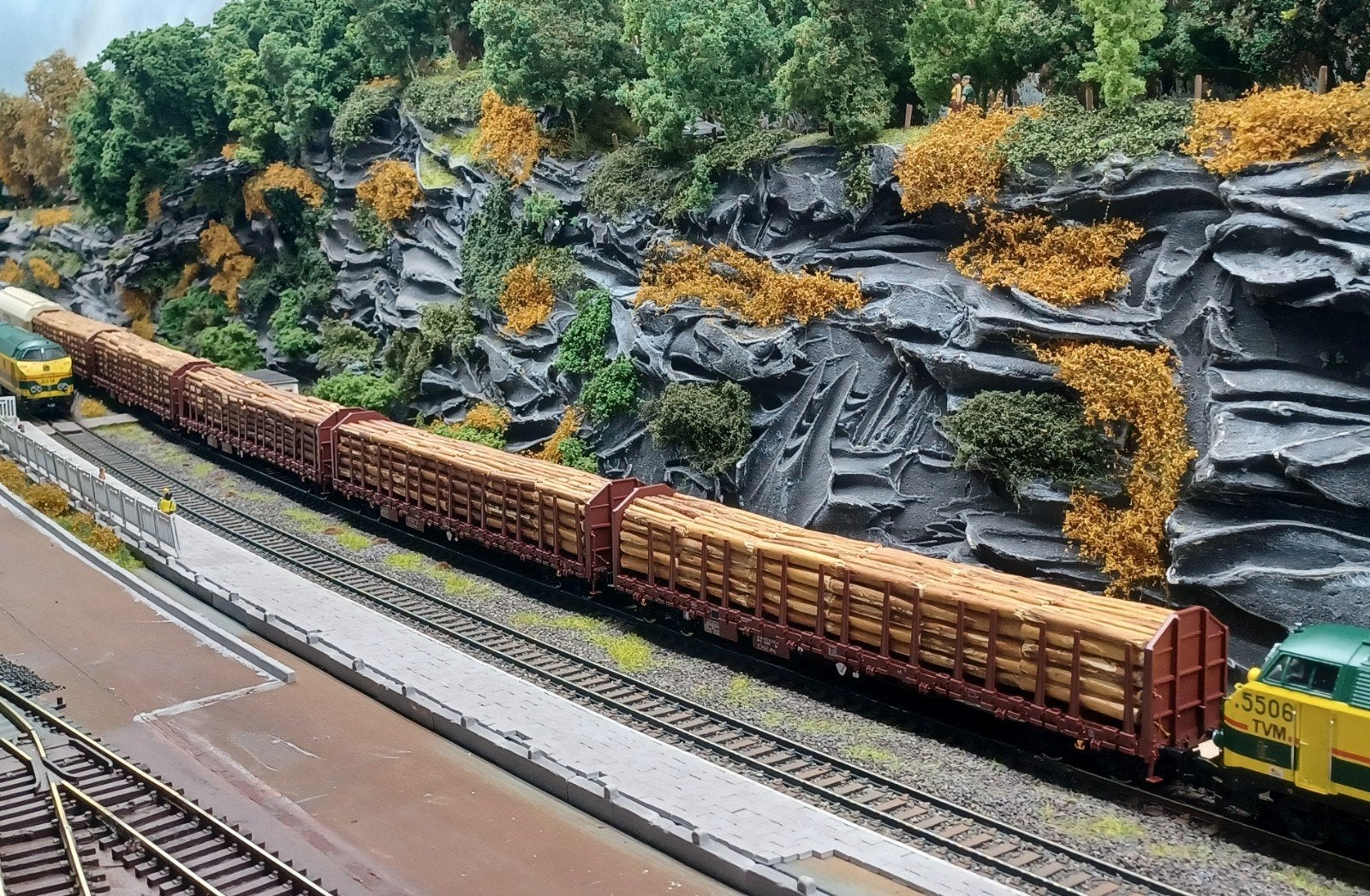 houtwagons  piko nmbs 5 stuks gelijkstroom, Enlèvement ou Envoi, Wagon, Courant continu, Piko