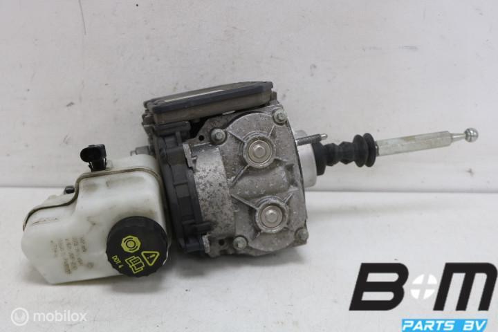 Rembekrachtiger VW Golf 7 GTE 5QE614105C, Utilisé