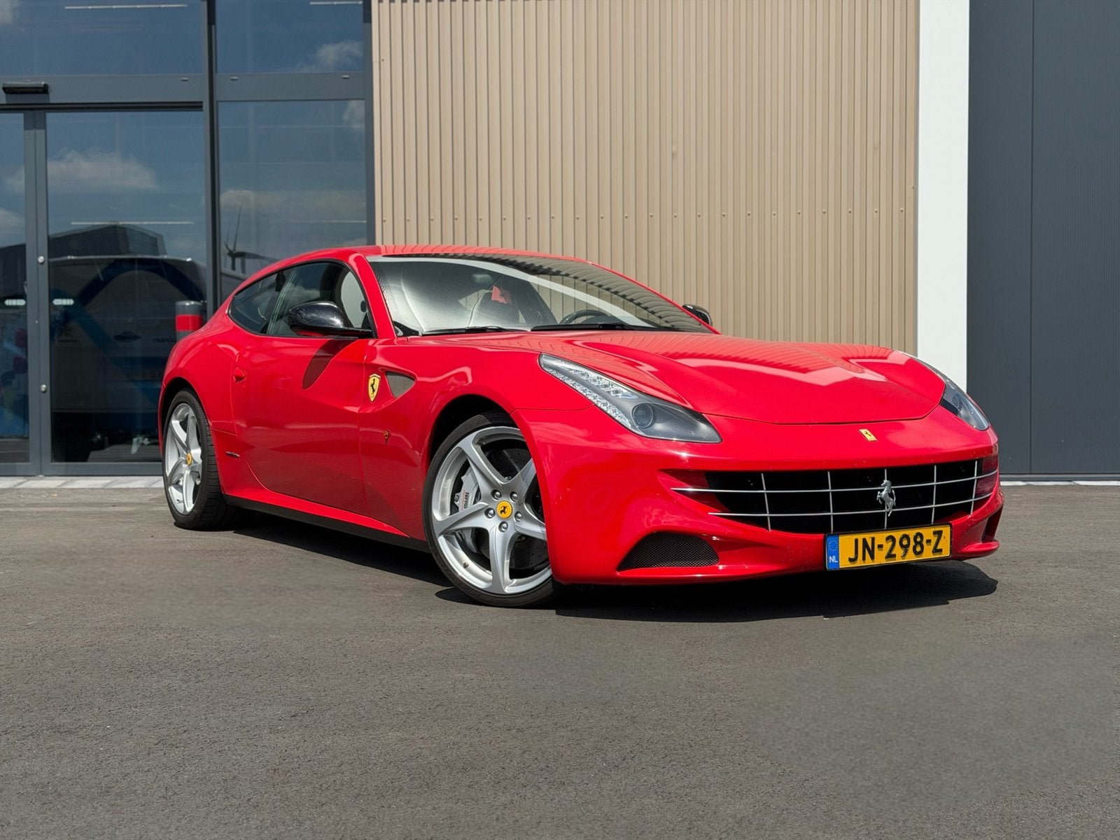 Ferrari FF 6.3 V12 661pk 2011 Rood, Autos, Ferrari, Entreprise, Achat, FF, Essence, Euro 5, Coupé, 2 portes, Automatique, Rouge