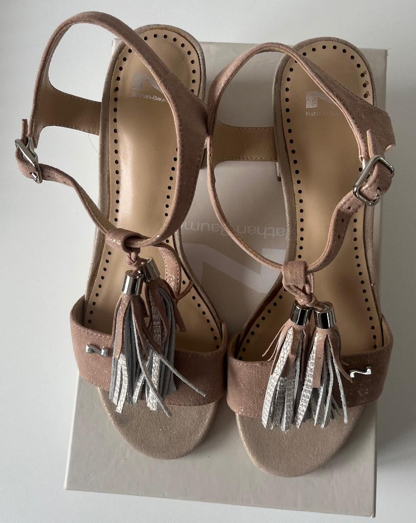 Nathan Baume sandalen maat 39, Beige, Nathan-Baume, Zo goed als nieuw, Sandalen of Muiltjes