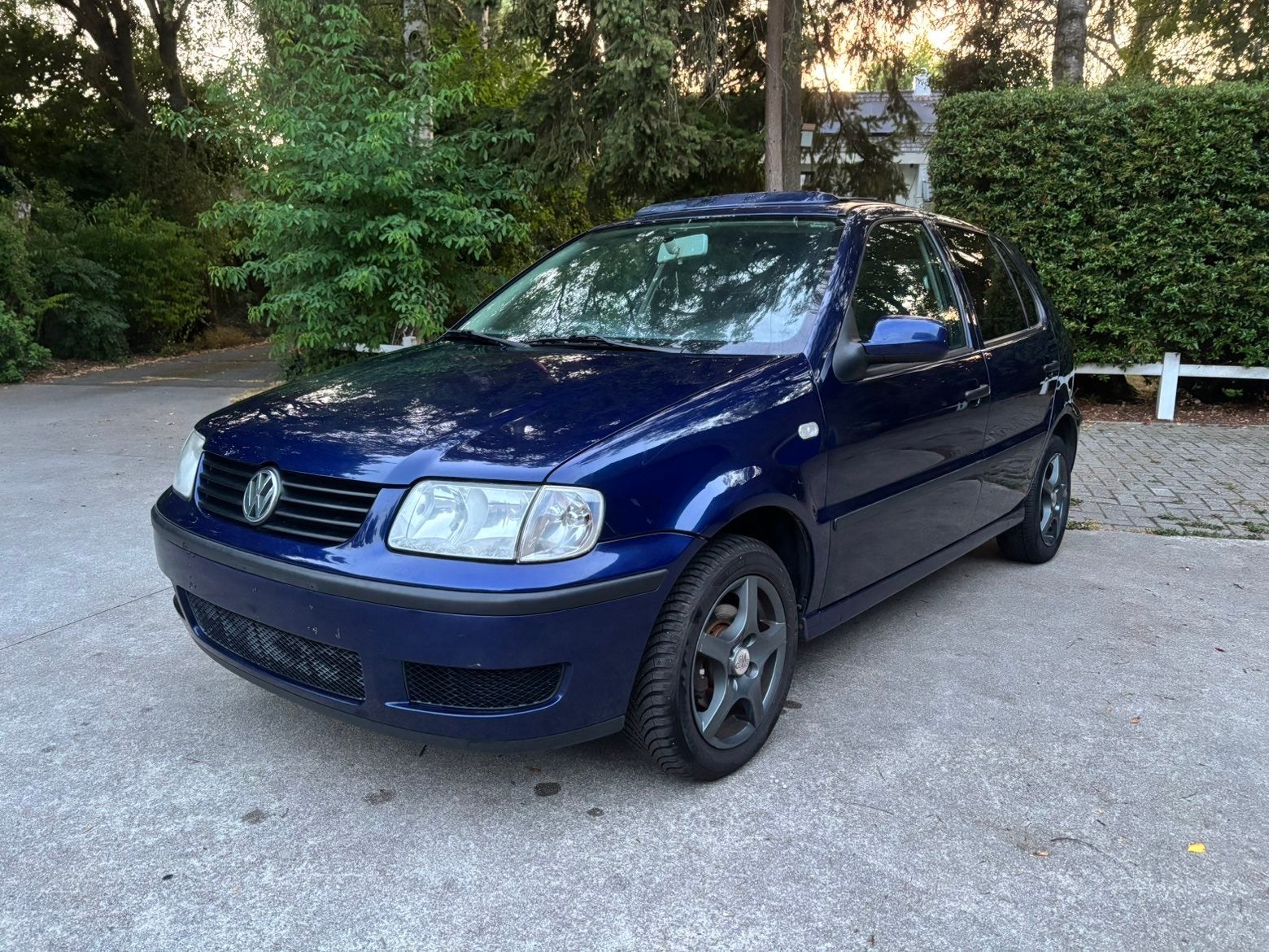 VOLKSWAGEN POLO1.4 benzine automaat panorama dak voor export, Auto's, Automaat, Bedrijf, Panoramadak, Te koop