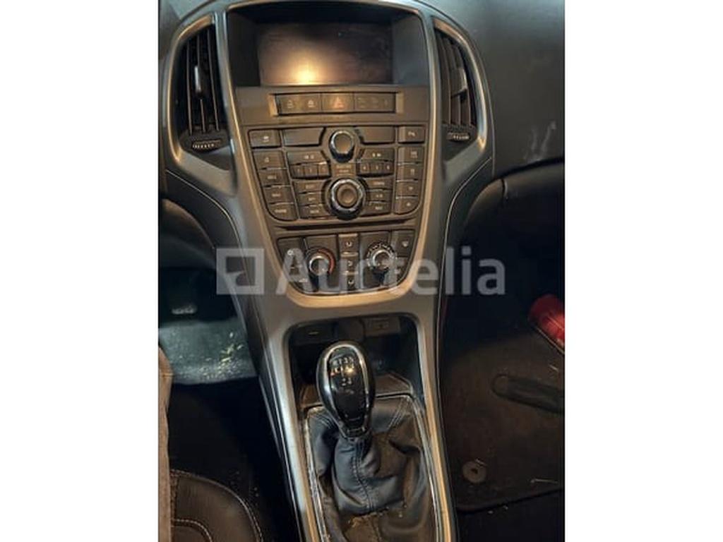 hatchback OPEL Astra (2014 / W0L PD6 EB3 FG 018 202), Auto's, Overige brandstoffen, Bedrijf, Overige carrosserie, Te koop