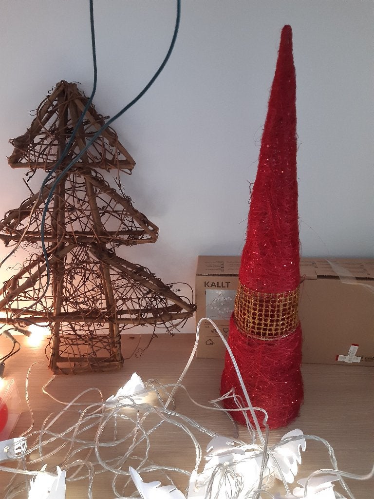 Kerstversiering: 2 lichtslingers, ballen, decoratie..., Ophalen of Verzenden