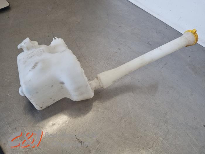 Ruitensproeiertank voor van een Nissan NV400, Gebruikt, -, -, Ophalen of Verzenden