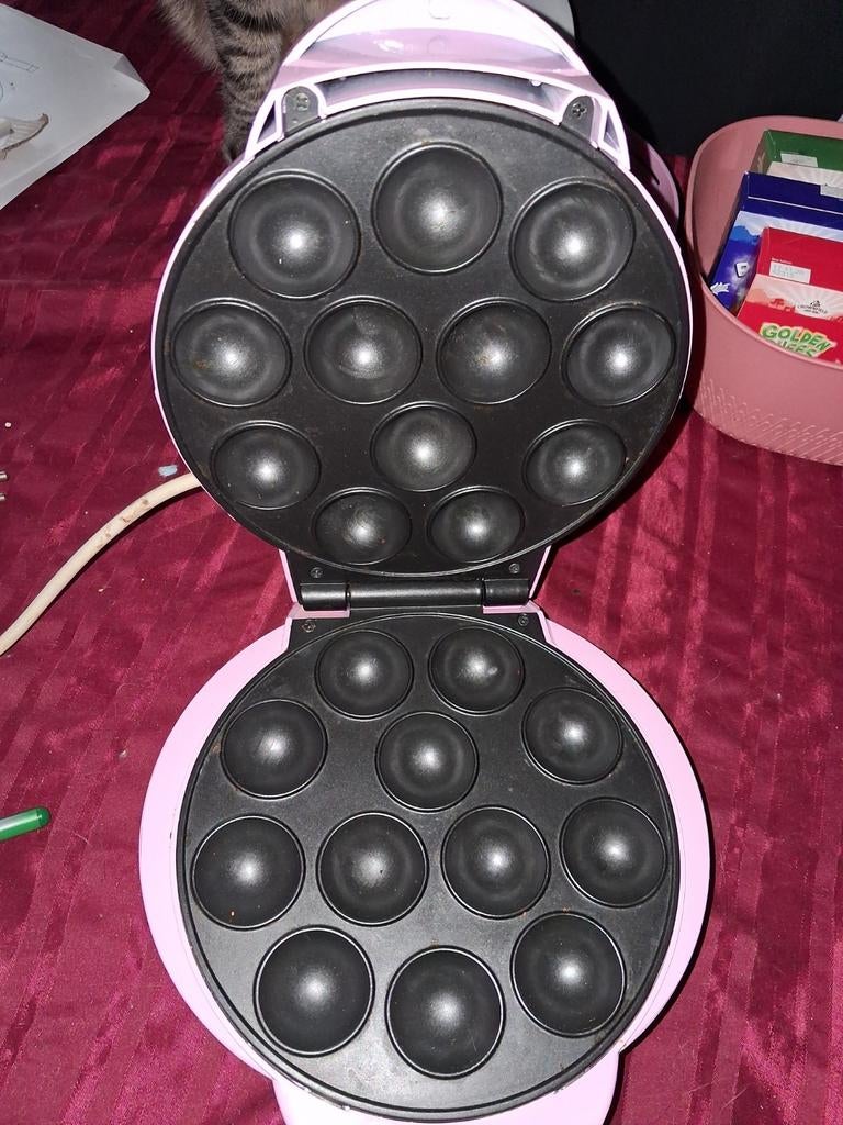 Popcake machine, Hobby en Vrije tijd, Taarten en Cupcakes maken, Ophalen, Gebruikt, Cupcakes, Overige typen