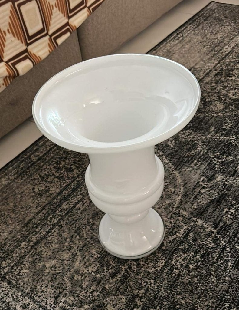 Melkglazen vaas, Huis en Inrichting, Woonaccessoires | Vazen, Ophalen, Gebruikt, 50 tot 75 cm, Wit