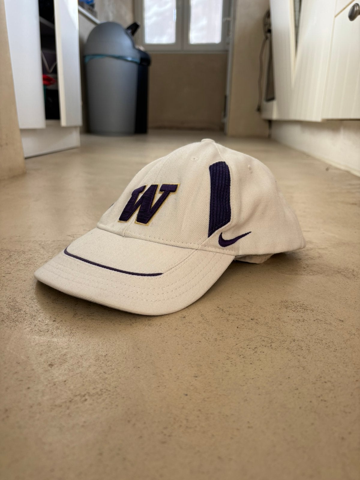 Casquette Nike Team Washington Huskies vintage, Vêtements | Hommes, Enlèvement ou Envoi, Comme neuf, Casquette