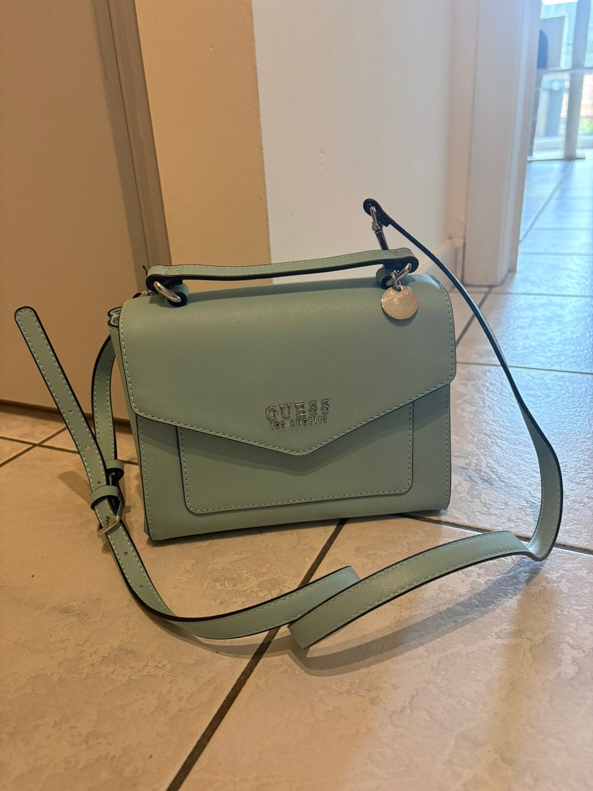 Lichtblauwe tas Guess, Ophalen, Zo goed als nieuw, Blauw