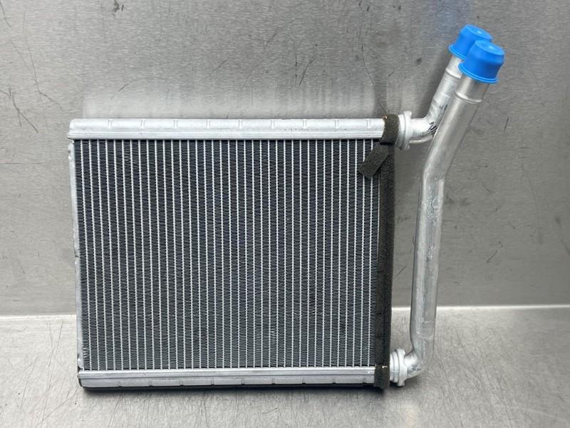 KACHELRADIATEUR Toyota Auris (E15) (01-2006/09-2012), Gebruikt, Toyota