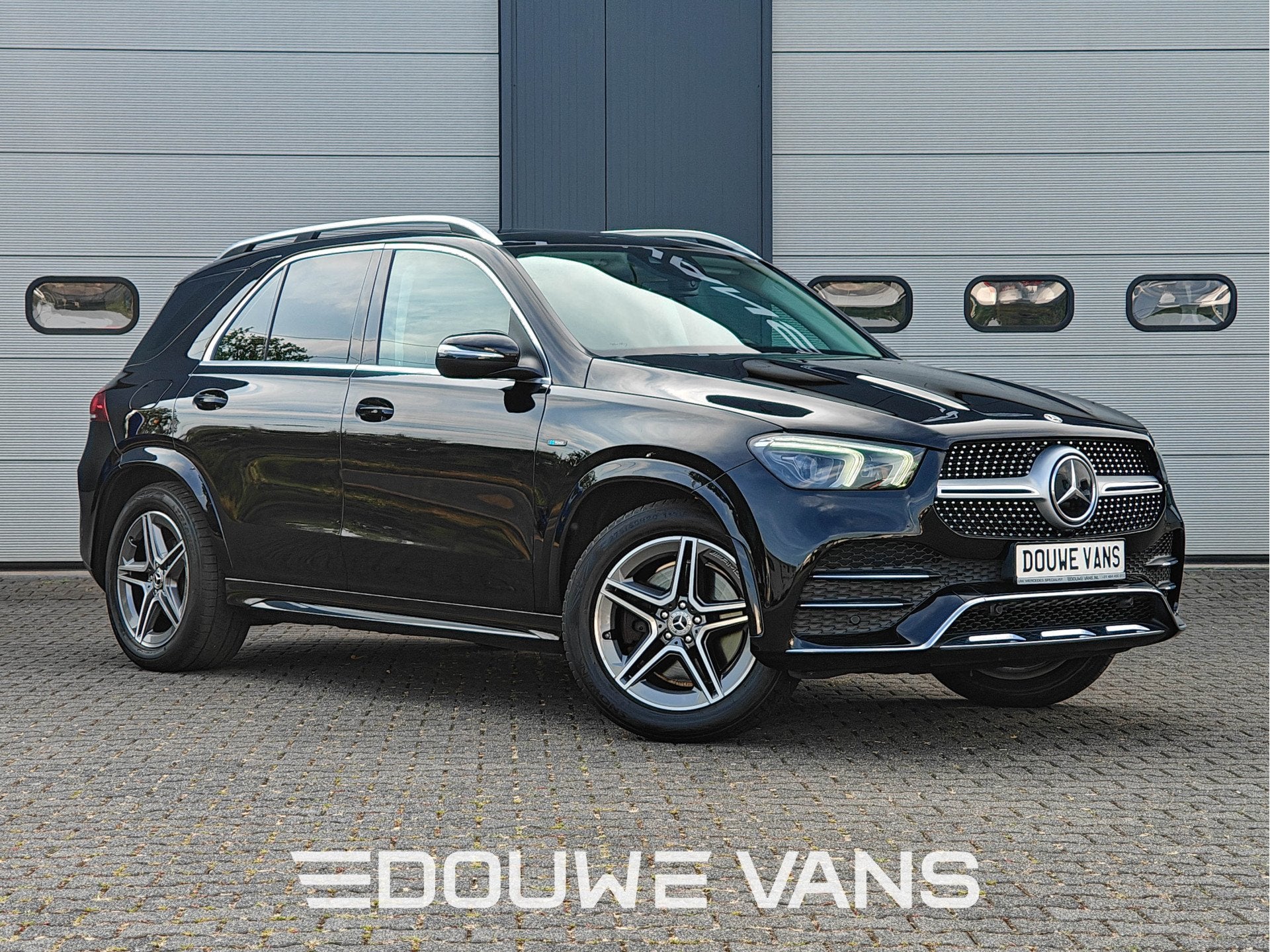 Mercedes-Benz GLE 350e 4Matic Trekhaak AMG Leder Panorama, Autos, Achat, Electronic Stability Program (ESP), Noir, 5 portes