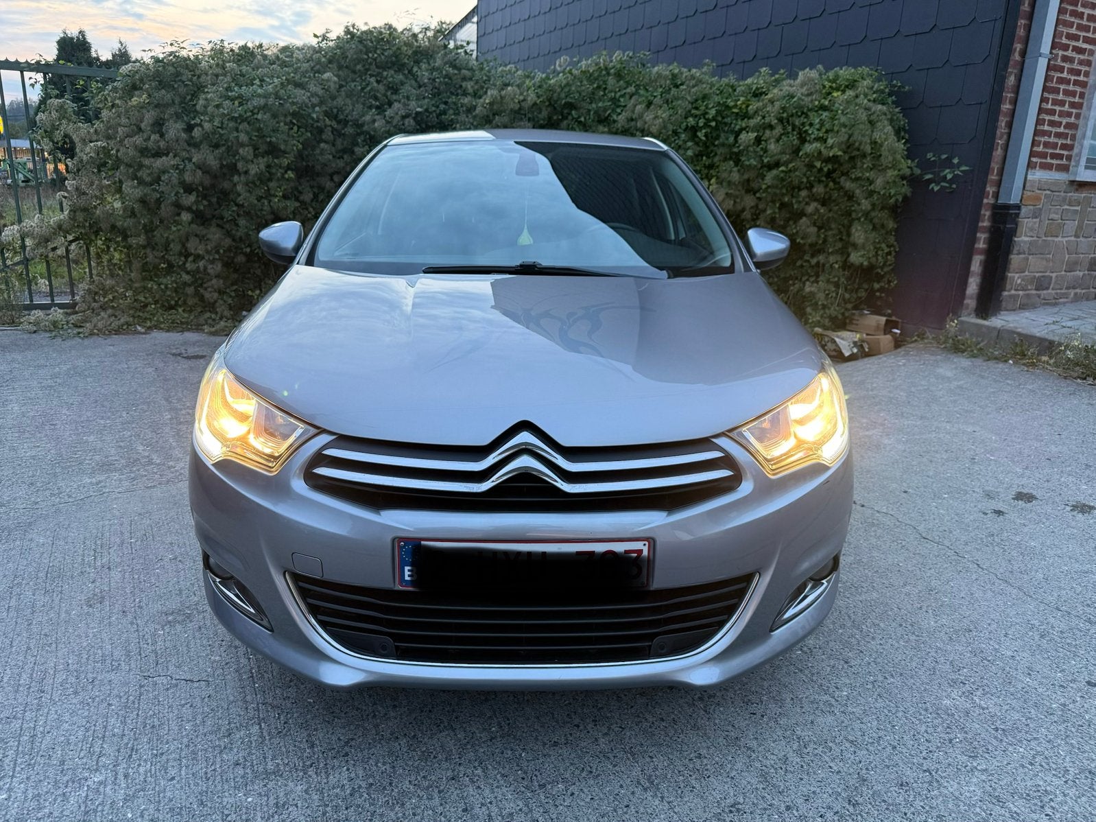 Citroën, C4 1600 HDI 100 CV, 2016 euro (88.000 km), Auto's, Voorwielaandrijving, 4 cilinders, Leder en Stof, 5 deurs