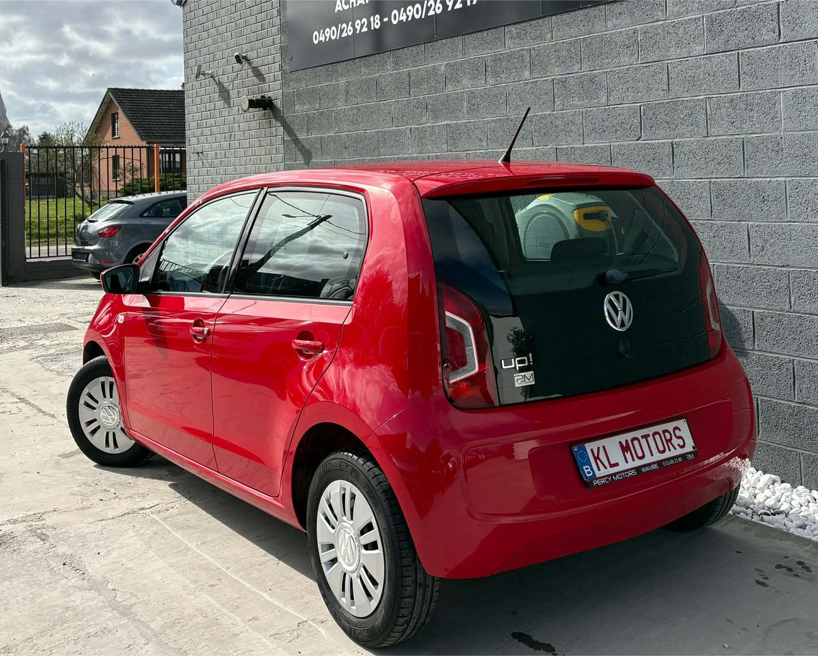 VW UP! 1.0i ESSENCE 114 000KM CARPASS 5 PORTES 2016 EURO 6B, Rouge, Achat, Entreprise, Boîte manuelle