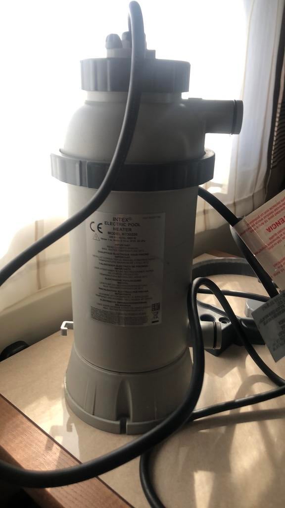 Intex elektrische zwembadverwarmer HT30220 – werkt perfect, Tuin en Terras, Zwembad-toebehoren, Ophalen, Zo goed als nieuw
