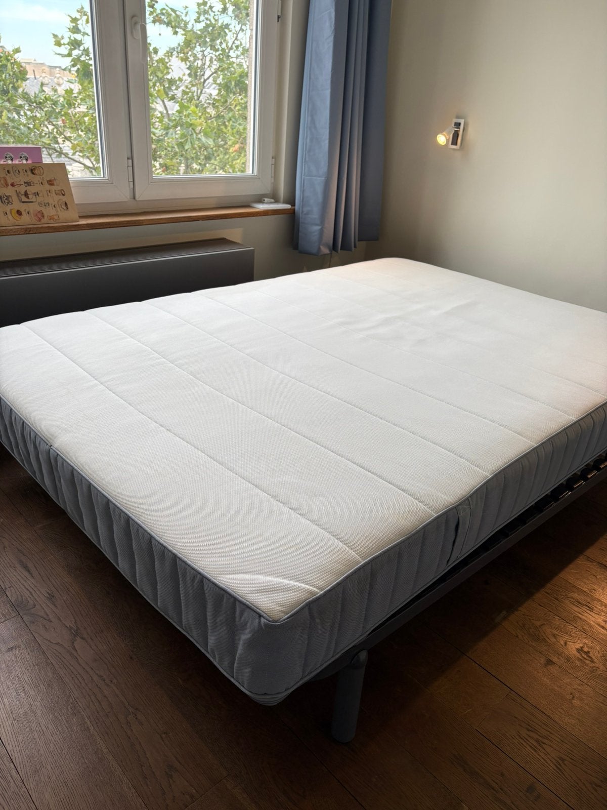 Matelas & sommier IKEA + alèse & drap-housse, Ophalen, Gebruikt, Tweepersoons, 140 cm