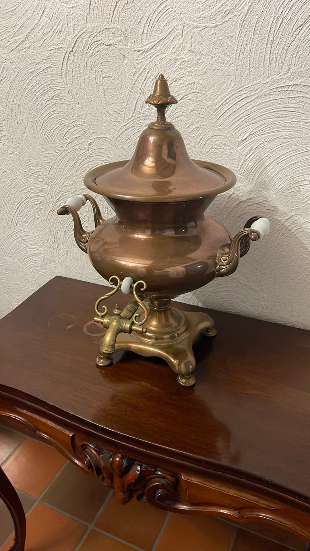 Thee pot - samovar, Enlèvement