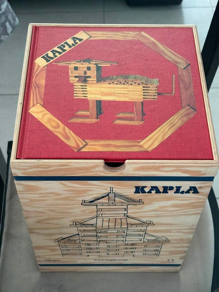 Kapla - 280 pièces + 1 livre, Enlèvement, Comme neuf