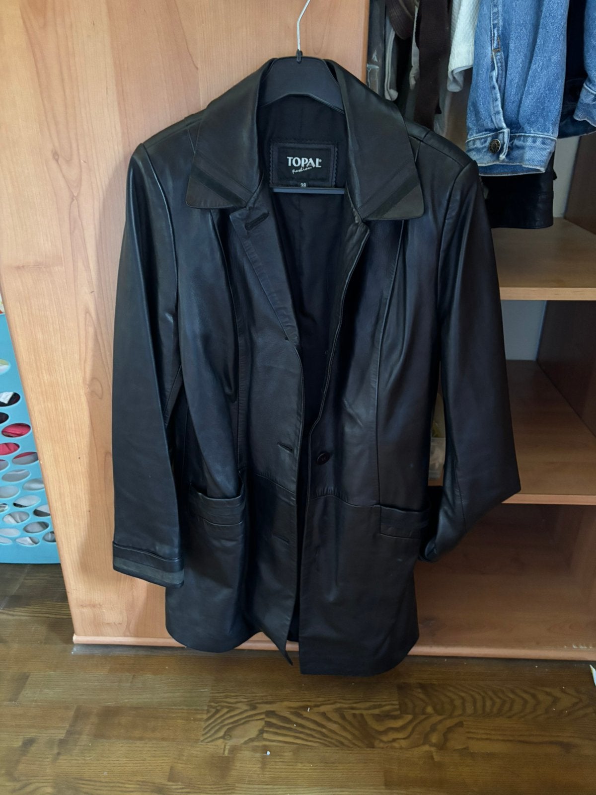Véritable veste en cuir Taille 38, Enlèvement ou Envoi, Comme neuf, Autres tailles, Noir