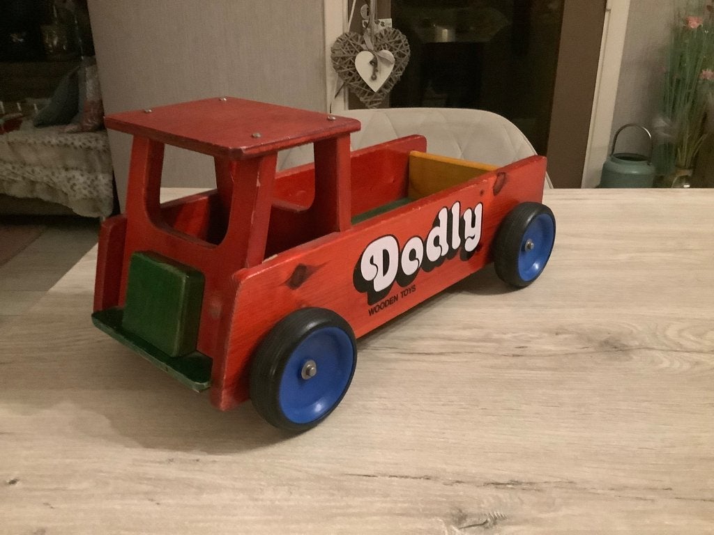 Houten speelgoed vrachtwagen (20x46 cm), Ophalen of Verzenden, Zo goed als nieuw