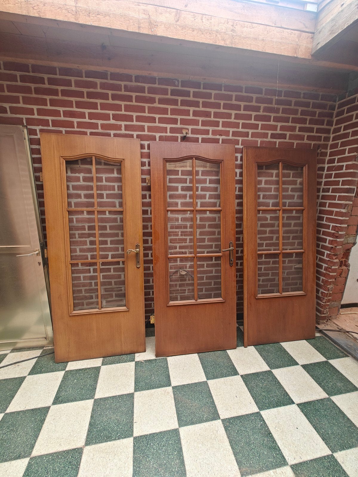 Enkele volhouten deur + dubbele volhouten deur., Ophalen