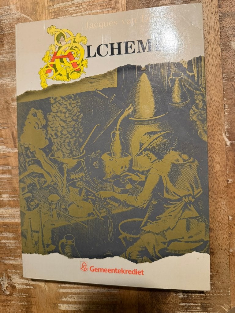 Alchemie - door Jacques van Lennep - 1984 - Gemeentekrediet, Boeken, Gelezen, Ophalen of Verzenden, Maatschappij en Samenleving
