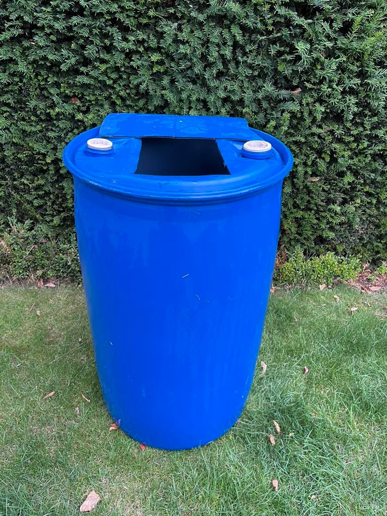 Vaten 200 en 50 l, Tuin en Terras, 150 liter of meer, Ophalen, Gebruikt, Kunststof