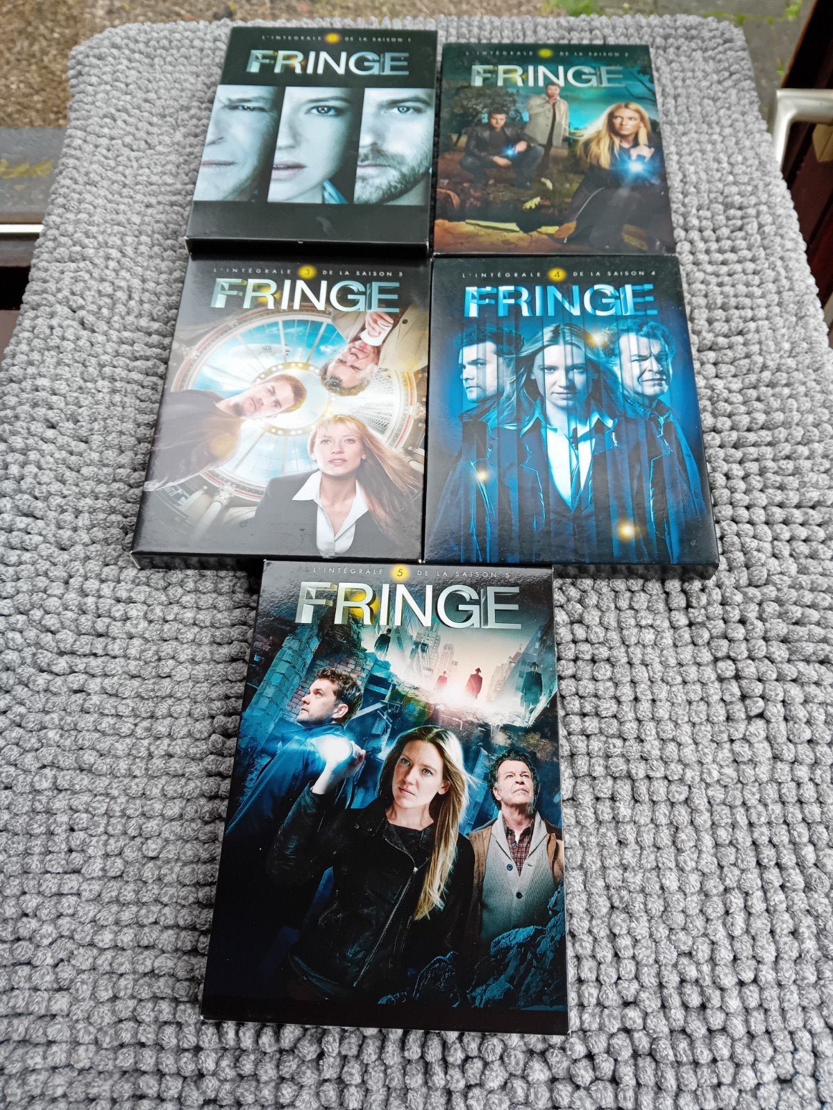Fringe  saison 1-2-3-4 & 5, Enlèvement ou Envoi, Saison 1