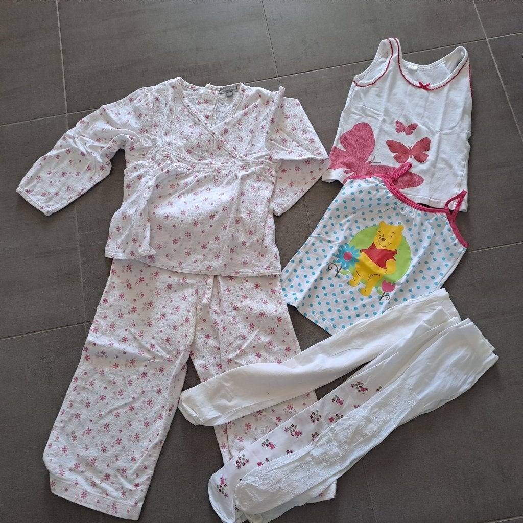 pakketje nachtkleding en ondergoed, maat 104, Ophalen of Verzenden, Zo goed als nieuw, Meisje, Nacht- of Onderkleding
