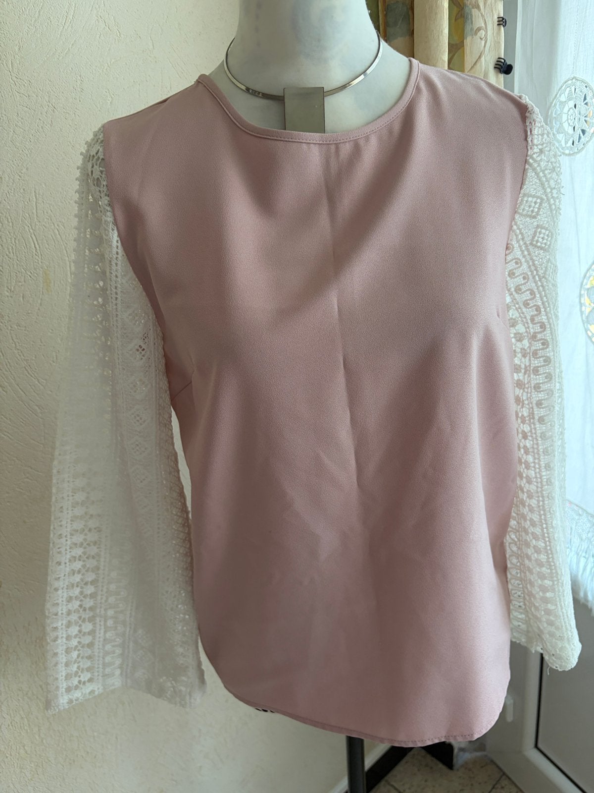 Haut / Blouse rose vieux rose manches dentelle Shein T.M, Enlèvement ou Envoi, Comme neuf, Rose